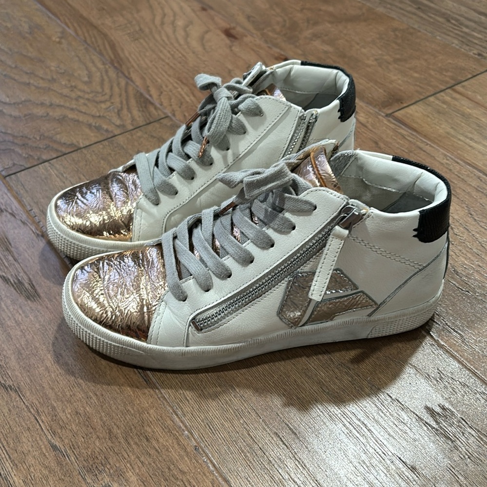 Dolce Vita sneakers